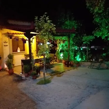 Killini The Small Cyclades Kastro-Kyllini