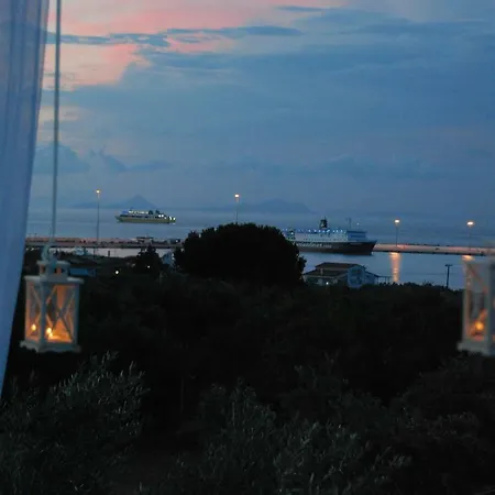 Killini The Small Cyclades Guest house 3*