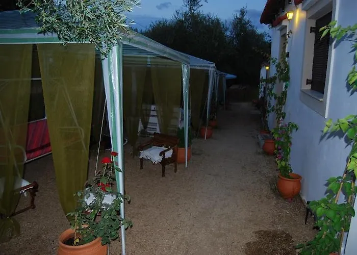 Killini The Small Cyclades Kastro-Kyllini